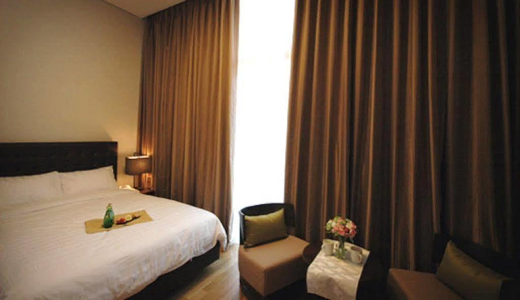 Hotel Riviera กอเจ ภายนอก รูปภาพ