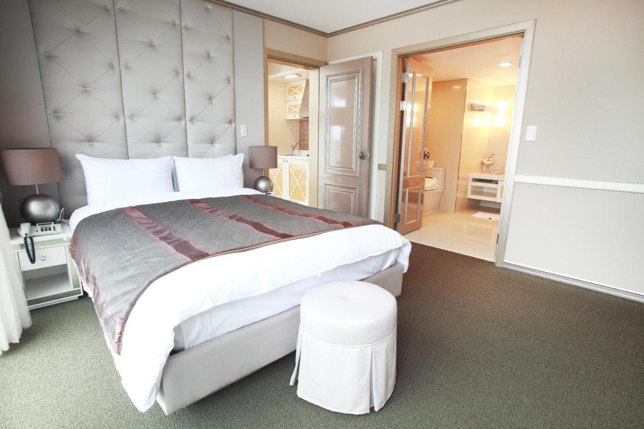 Hotel Riviera กอเจ ภายนอก รูปภาพ