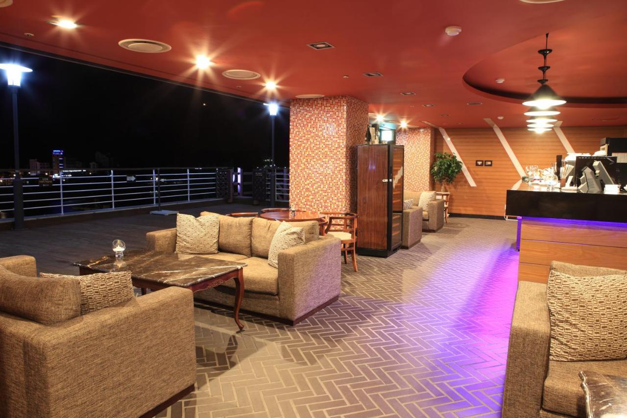 Hotel Riviera กอเจ ภายนอก รูปภาพ